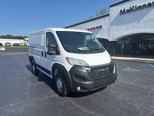 2025 RAM ProMaster 1500 Low Roof