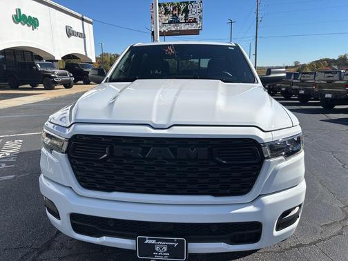 2025 RAM 1500 Tradesman