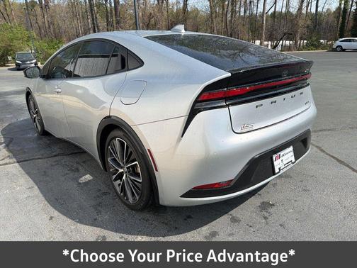 2023 Toyota Prius XLE