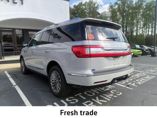 Ceramic Pearl 2020 Lincoln Navigator Standard