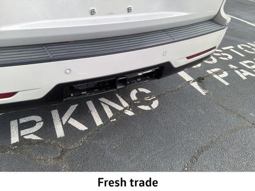 Ceramic Pearl 2020 Lincoln Navigator Standard