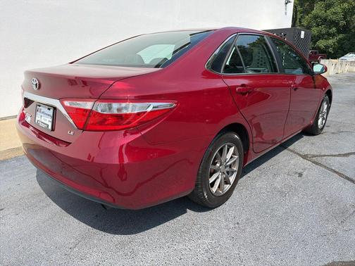 Ruby Flare Pearl 2015 Toyota Camry LE