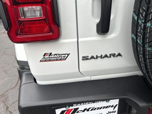 2026 Jeep Wrangler 4-Door Sahara 4x4