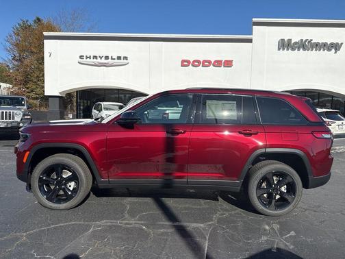 2025 Jeep Grand Cherokee Altitude