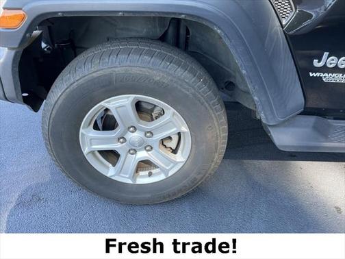 Black Clearcoat 2018 Jeep Wrangler Unlimited Sport