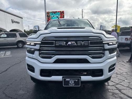 2026 RAM 2500 Laramie Crew Cab 4x4 6'4' Box