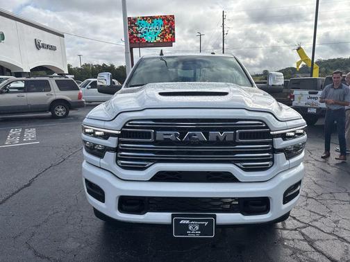 2026 RAM 2500 Laramie Crew Cab 4x4 6'4' Box
