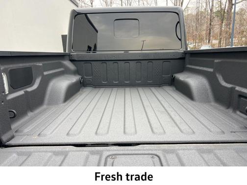 2025 Jeep Gladiator Nighthawk