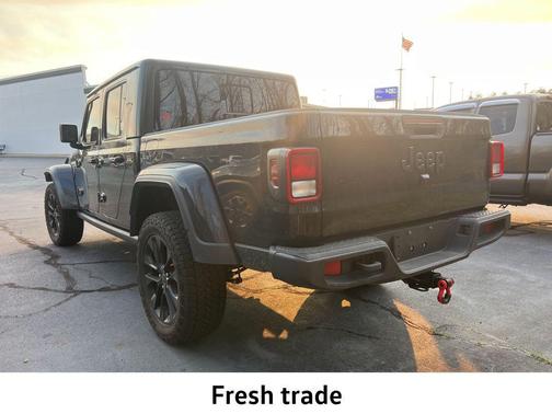 2025 Jeep Gladiator Nighthawk