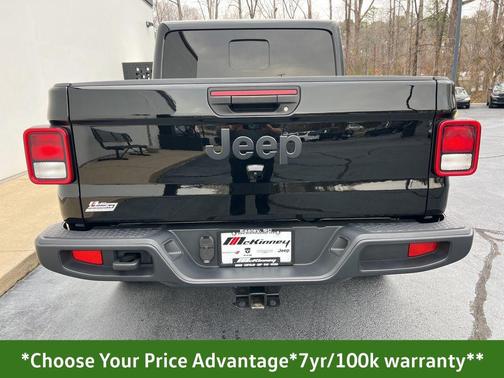 2025 Jeep Gladiator Nighthawk