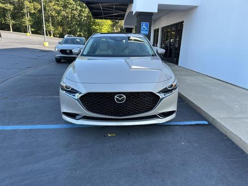 2025 Mazda Mazda3 FWD w/Preferred Package