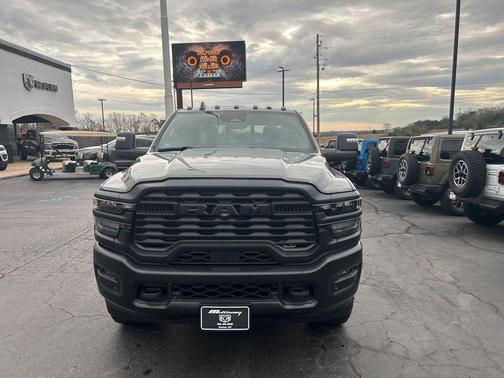 2026 RAM 2500 Warlock Crew Cab 4x4 6'4' Box