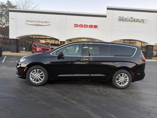 2026 Chrysler Pacifica L