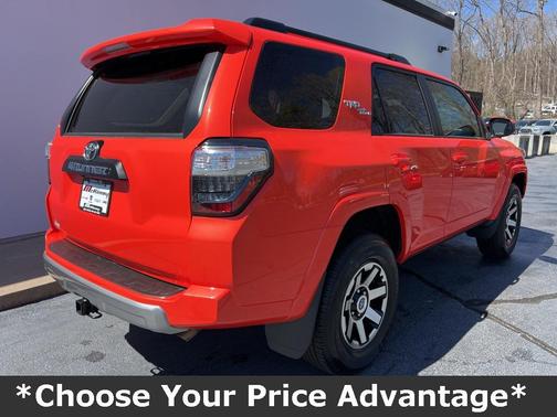 2024 Toyota 4Runner TRD Off Road