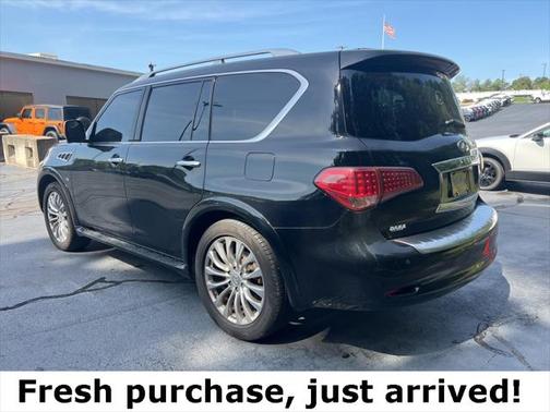 2017 INFINITI QX80 Base