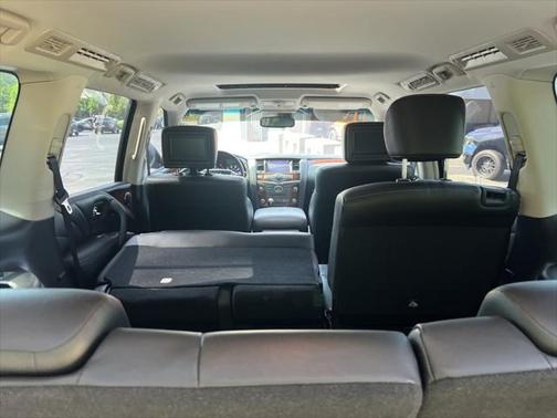 2017 INFINITI QX80 Base