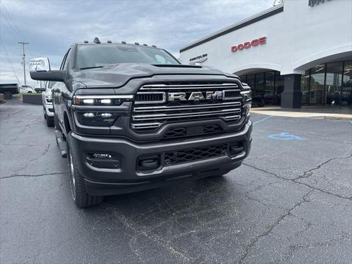 2025 RAM 2500 Laramie Crew Cab 4x4 6'4' Box