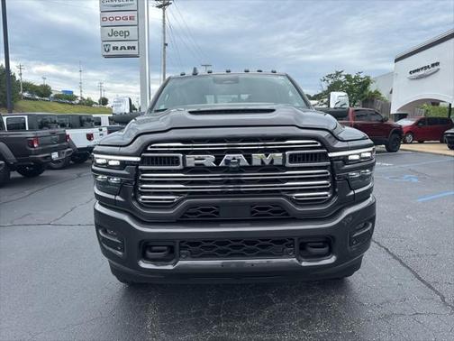 2025 RAM 2500 Laramie Crew Cab 4x4 6'4' Box