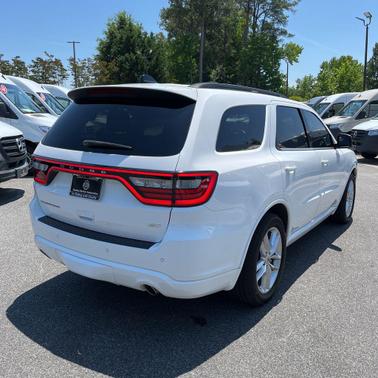 White Knuckle Clearcoat 2023 Dodge Durango GT Premium RWD