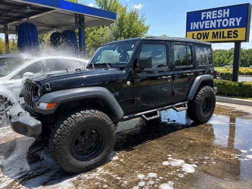 Black Clearcoat 2018 Jeep Wrangler Unlimited Sport