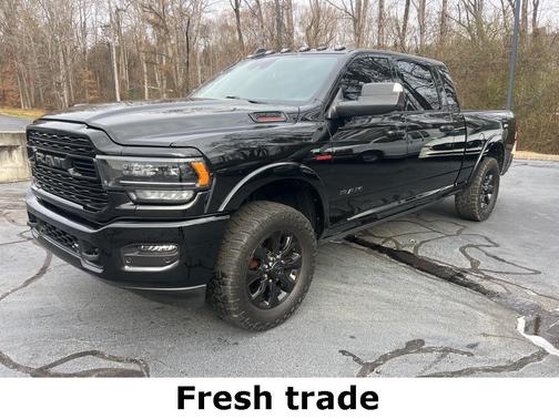 2022 RAM 2500 Limited Mega Cab 4x4 6'4' Box