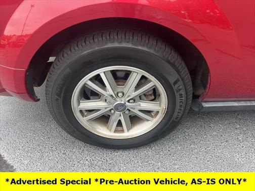 2005 Ford Mustang Deluxe