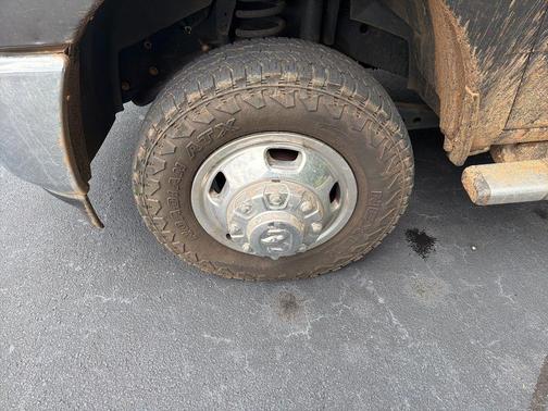 Granite Crystal Metallic Clearcoat 2020 RAM 3500 Tradesman Crew Cab 4x4 8' Box