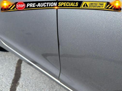 Titanium Gray Metallic 2015 Hyundai ELANTRA SE