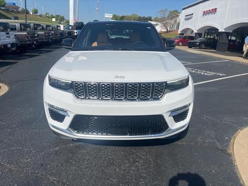 2025 Jeep Grand Cherokee Summit