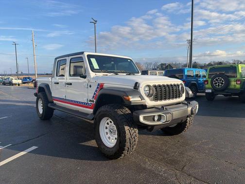 2025 Jeep Gladiator Sport S