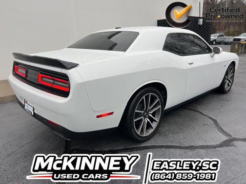 White Knuckle Clearcoat 2023 Dodge Challenger R/T