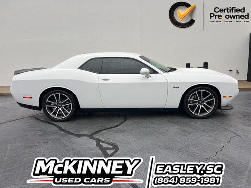 White Knuckle Clearcoat 2023 Dodge Challenger R/T