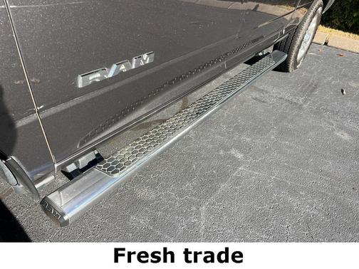 2022 RAM 2500 Big Horn Crew Cab 4x4 6'4' Box