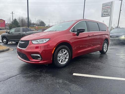 2025 Chrysler Pacifica L