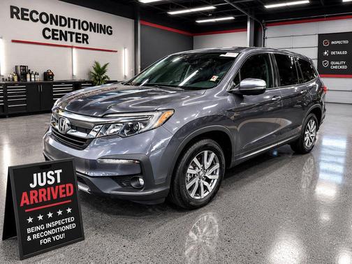 Modern Steel Metallic 2020 Honda Pilot 2WD EX-L