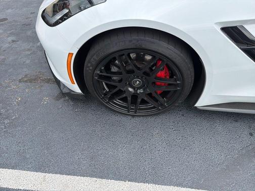 Arctic White 2016 Chevrolet Corvette Stingray Z51