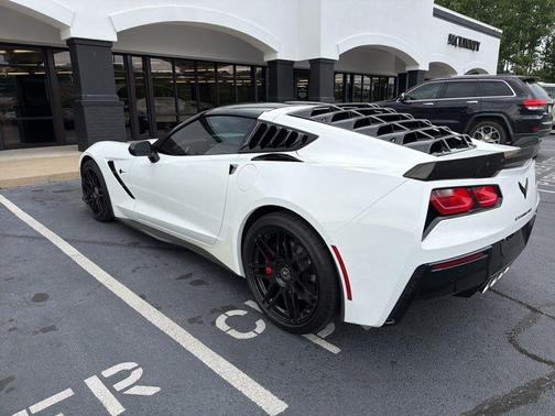 Arctic White 2016 Chevrolet Corvette Stingray Z51