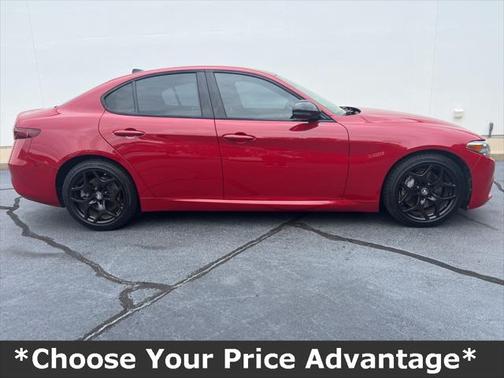 2021 Alfa Romeo Giulia Base