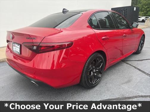 2021 Alfa Romeo Giulia Base
