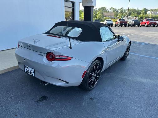 2025 Mazda MX-5 Miata Grand Touring