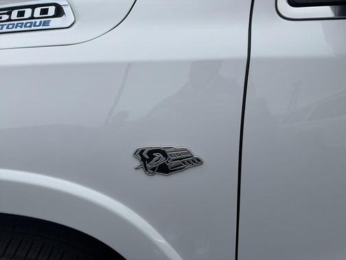 Bright White Clearcoat 2026 RAM 1500 Limited