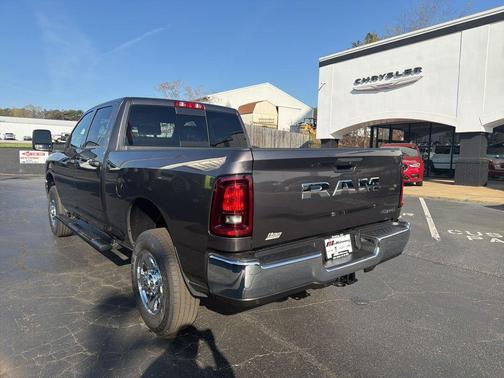 Granite Crystal Metallic Clearcoat 2026 RAM 2500 Tradesman Crew Cab 4x4 6'4' Box