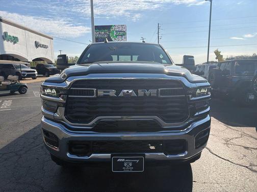 Granite Crystal Metallic Clearcoat 2026 RAM 2500 Tradesman Crew Cab 4x4 6'4' Box