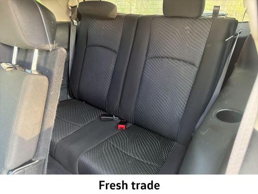 Vice White 2019 Dodge Journey SE