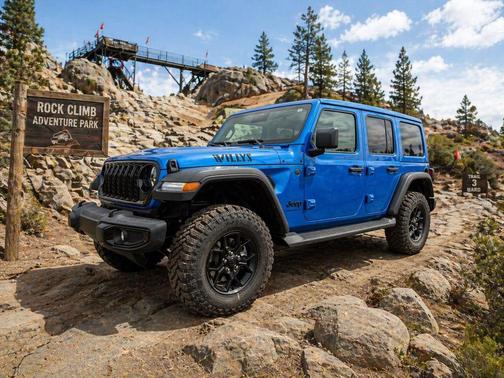 Hydro Blue Pearlcoat 2026 Jeep Wrangler Willys
