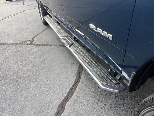 2019 RAM 2500 Tradesman Crew Cab 4x4 8' Box