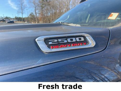 2019 RAM 2500 Tradesman Crew Cab 4x4 8' Box