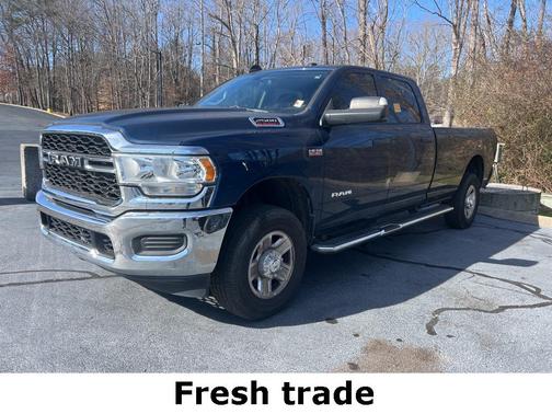 2019 RAM 2500 Tradesman Crew Cab 4x4 8' Box