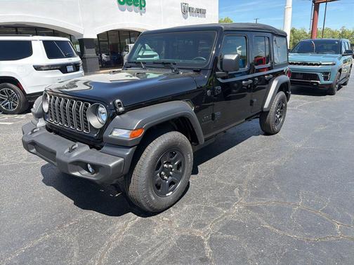 Black Clearcoat 2026 Jeep Wrangler Sport