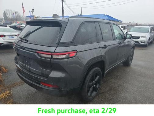 2023 Jeep Grand Cherokee Altitude